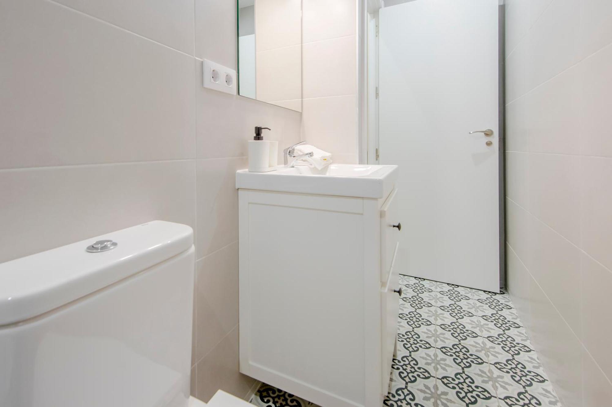 דירות מדריד Nuevo Apt Para 7 Pax En Malasana - Gran Via E1 מראה חיצוני תמונה