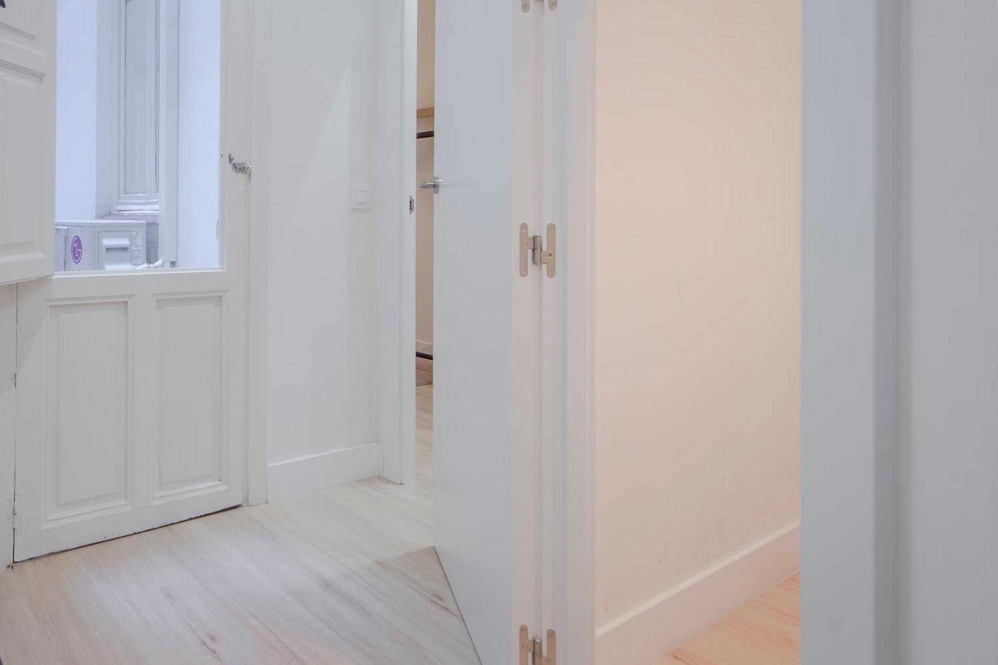 דירות מדריד Nuevo Apt Para 7 Pax En Malasana - Gran Via E1 מראה חיצוני תמונה