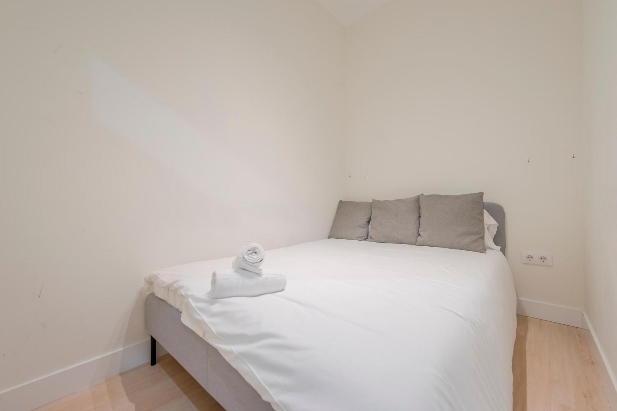 דירות מדריד Nuevo Apt Para 7 Pax En Malasana - Gran Via E1 מראה חיצוני תמונה