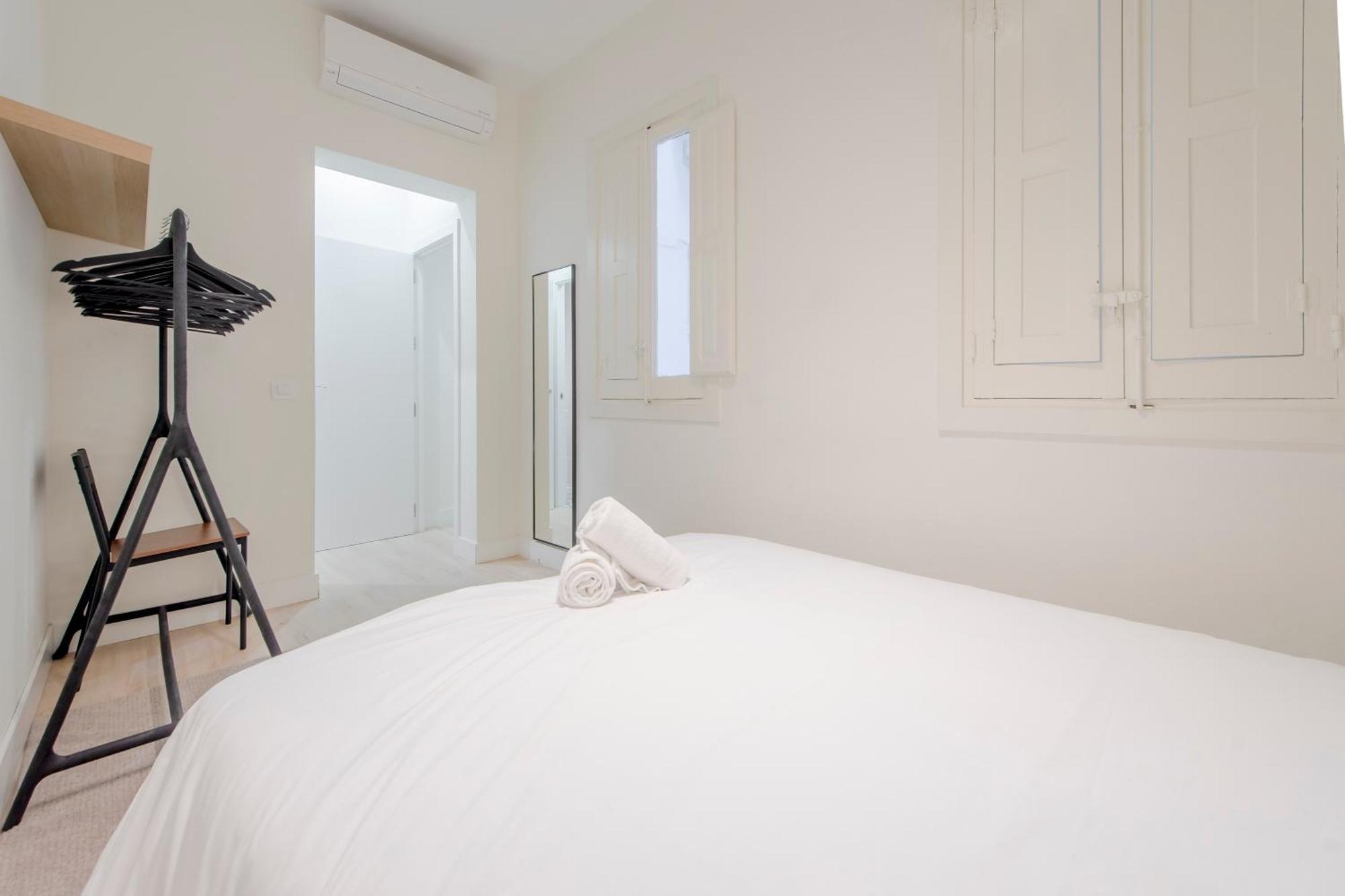 דירות מדריד Nuevo Apt Para 7 Pax En Malasana - Gran Via E1 מראה חיצוני תמונה